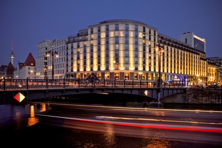 hotel image 0