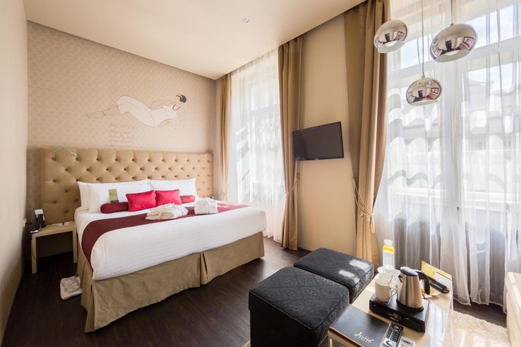 hotel image 0