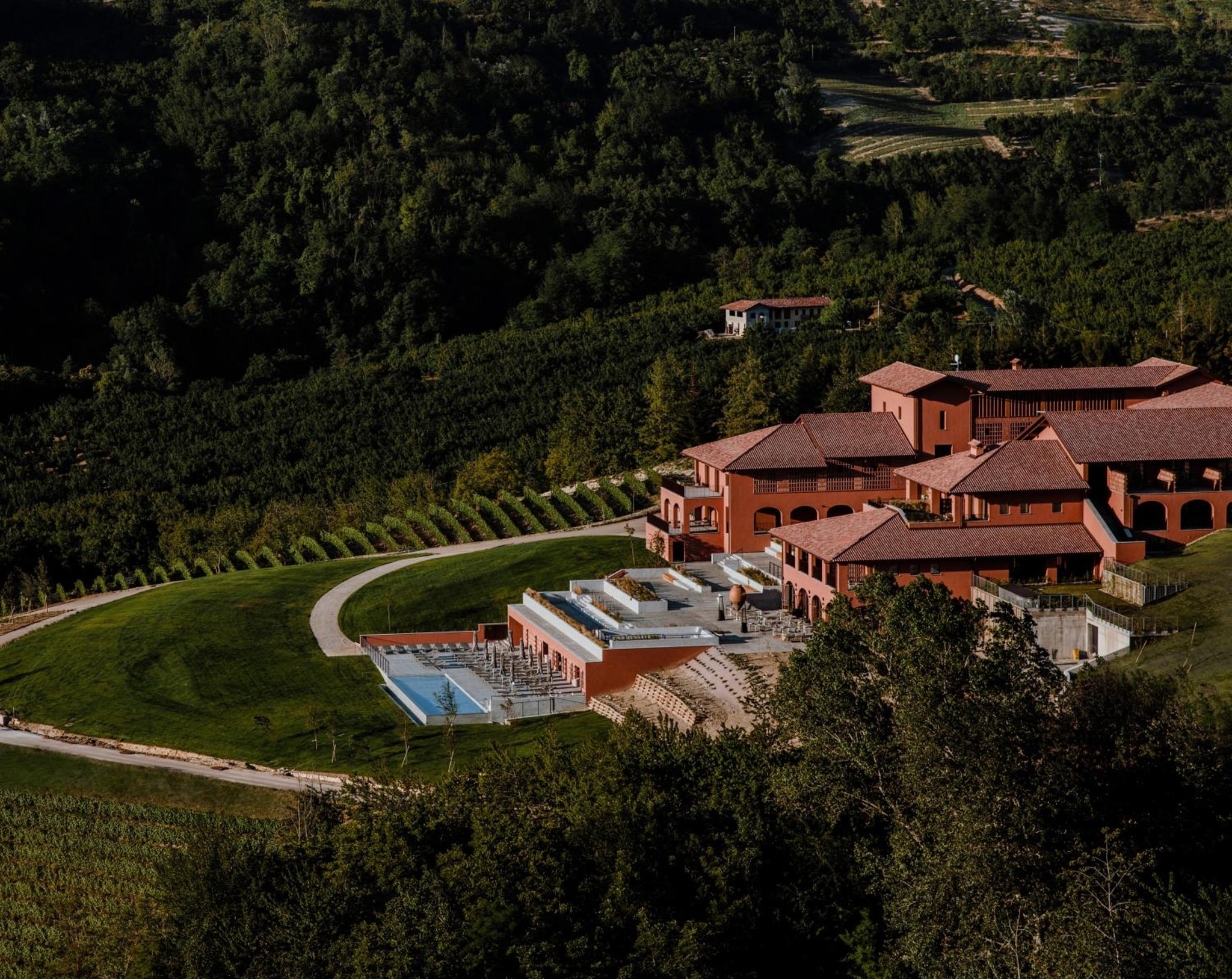 Casa di Langa, Cerretto Langhe, a yoga hotel