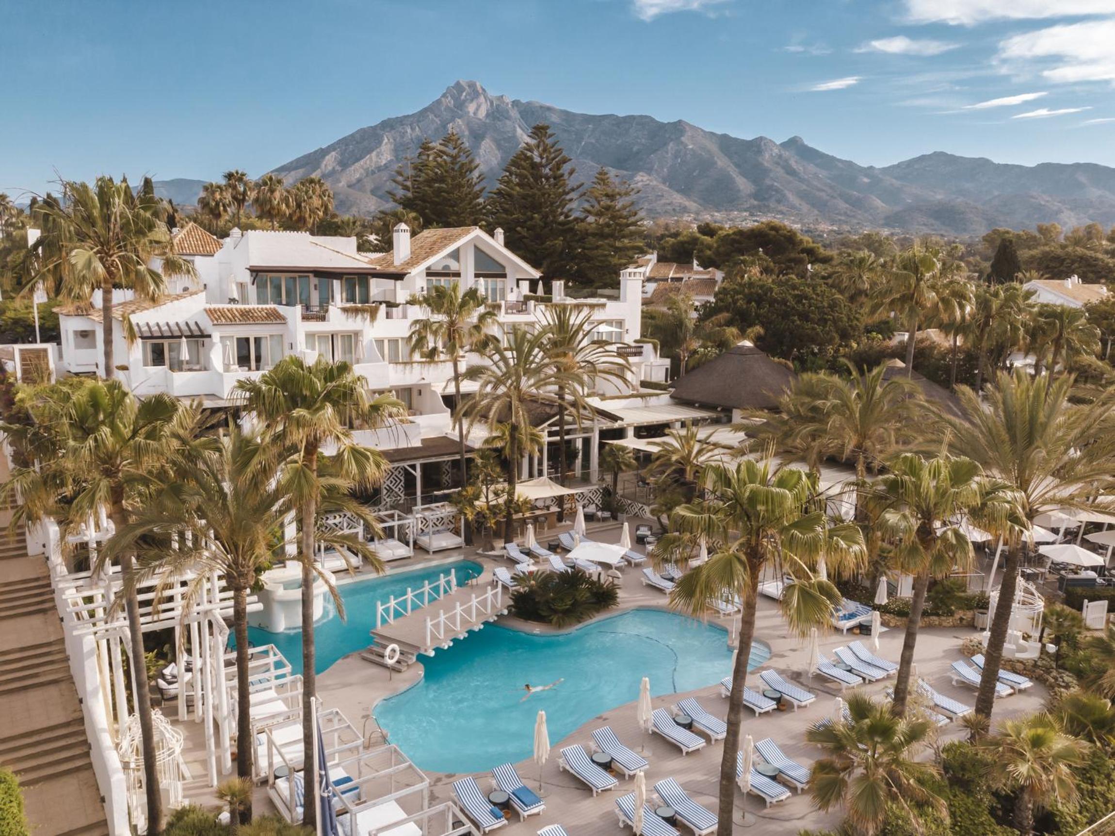Puente Romano Marbella, Marbella, a padel hotel