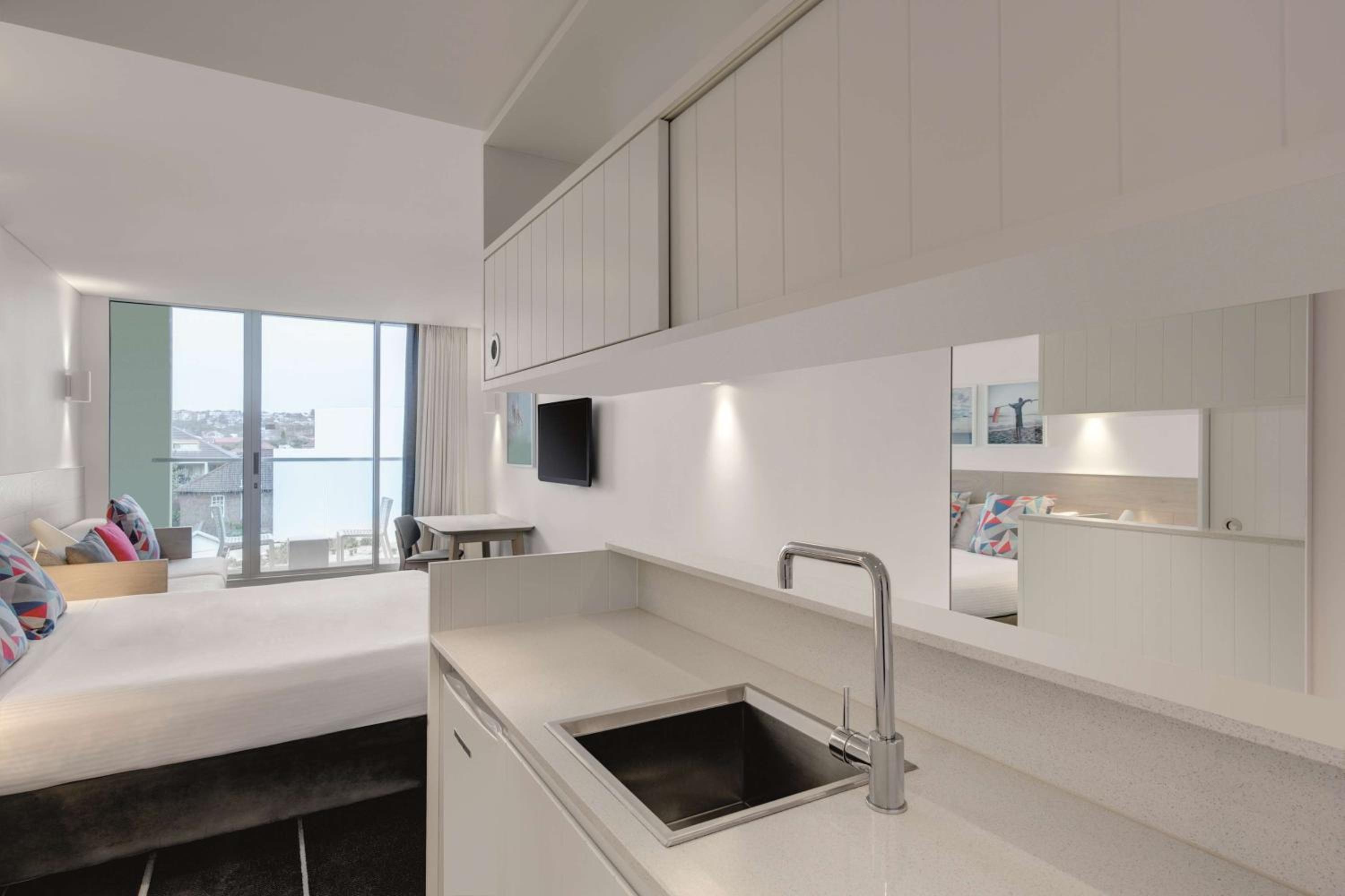 Adina Apartment Hotel Bondi Beach Sydney