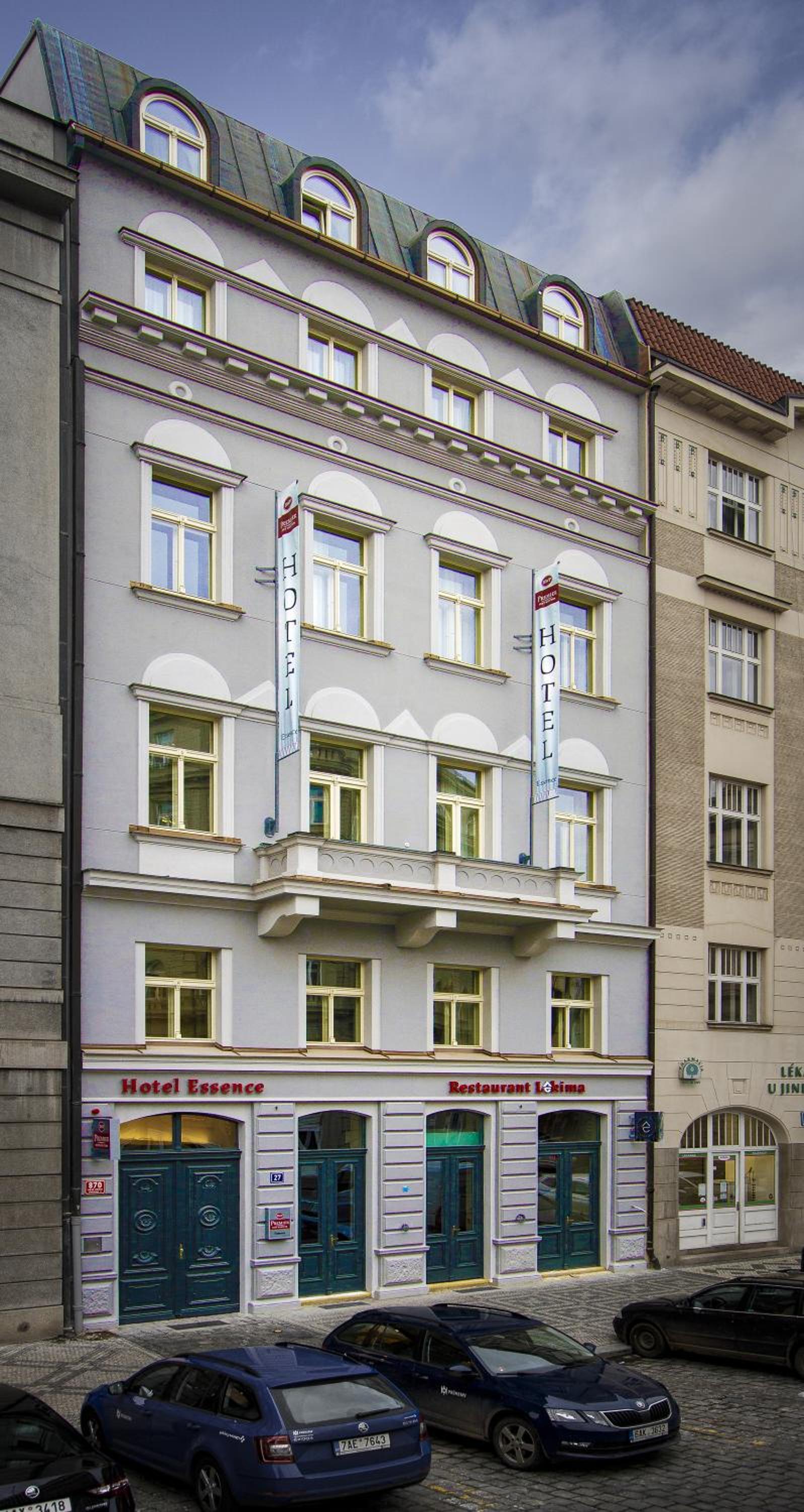 Hotel Essence