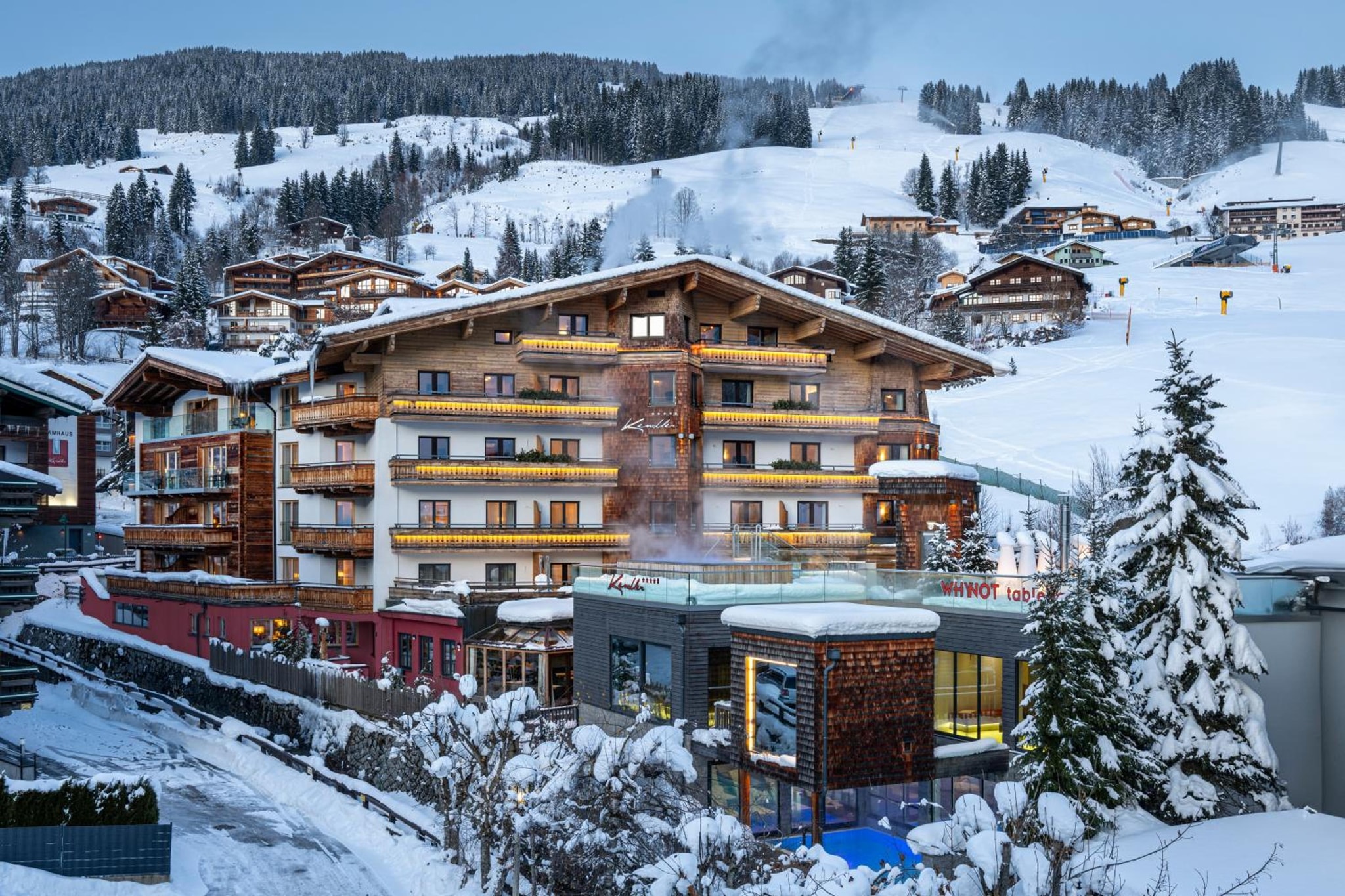 Hotel Kendler, Saalbach Hinterglemm, a ski hotel