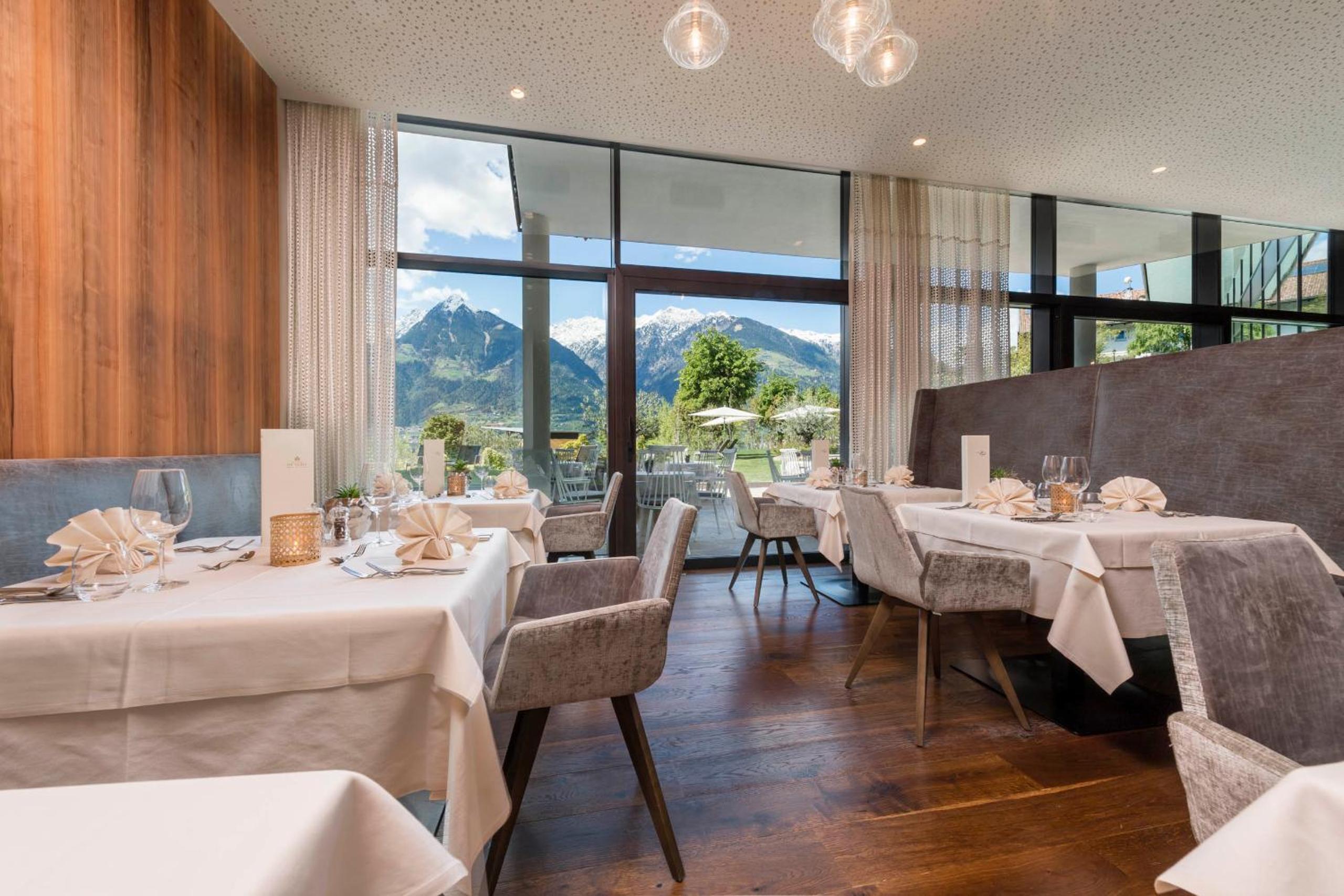 Hotel Rosengarten (Schenna Resort)