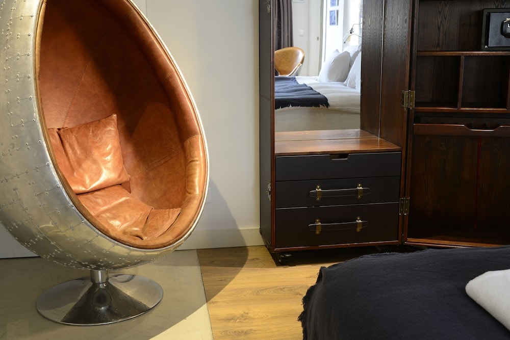 Dalma Old Town Suites